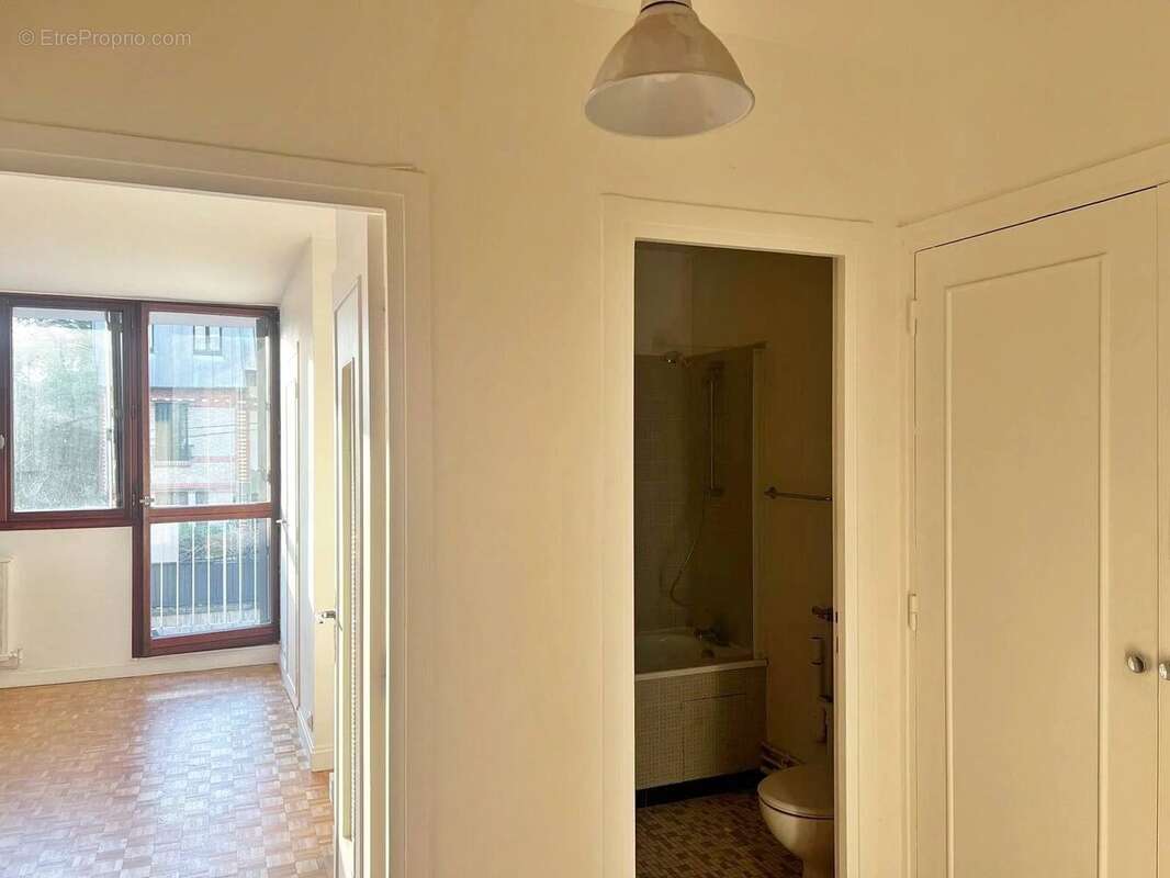 Appartement à SAINT-MAUR-DES-FOSSES