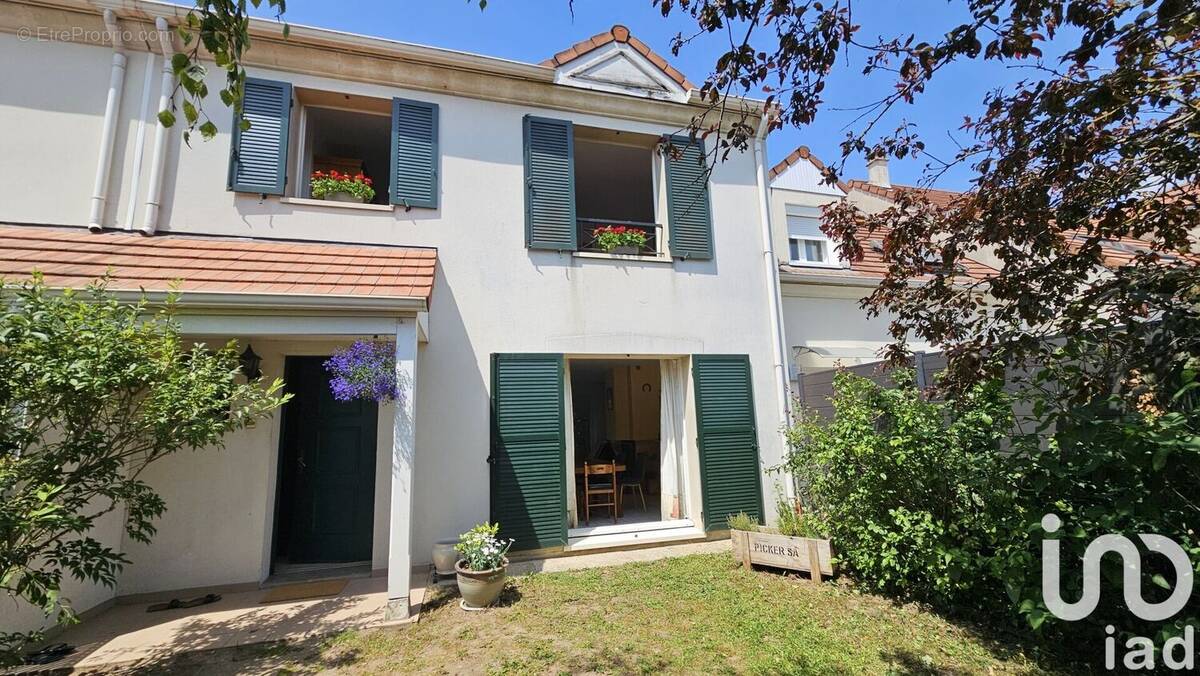 Photo 1 - Maison à MERY-SUR-OISE