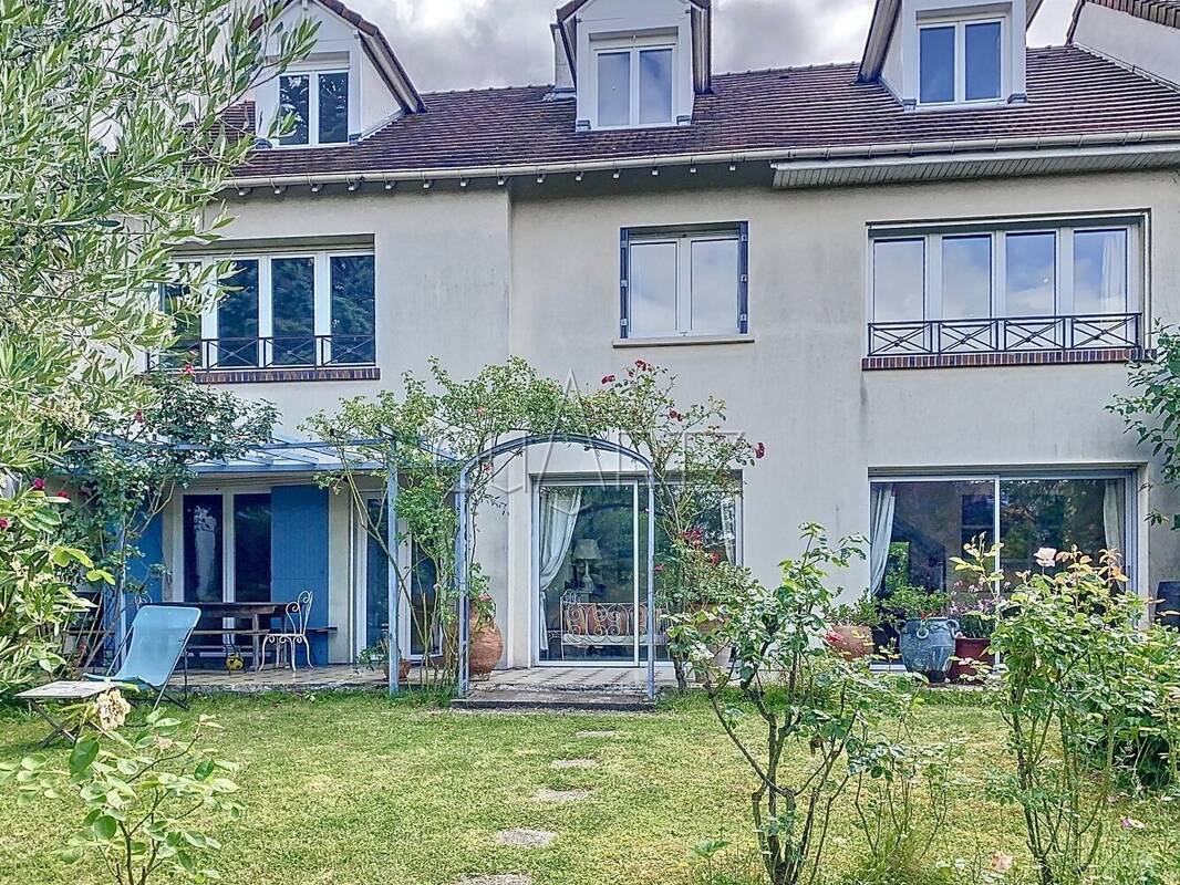 Maison à LE CHESNAY