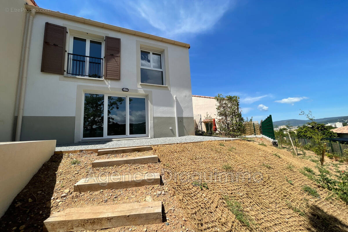 Maison à DRAGUIGNAN