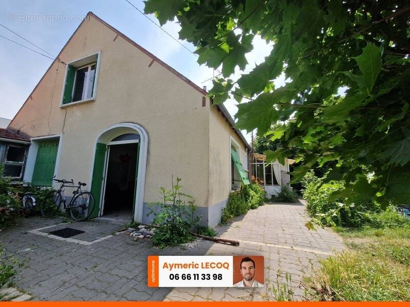Maison à CHECY