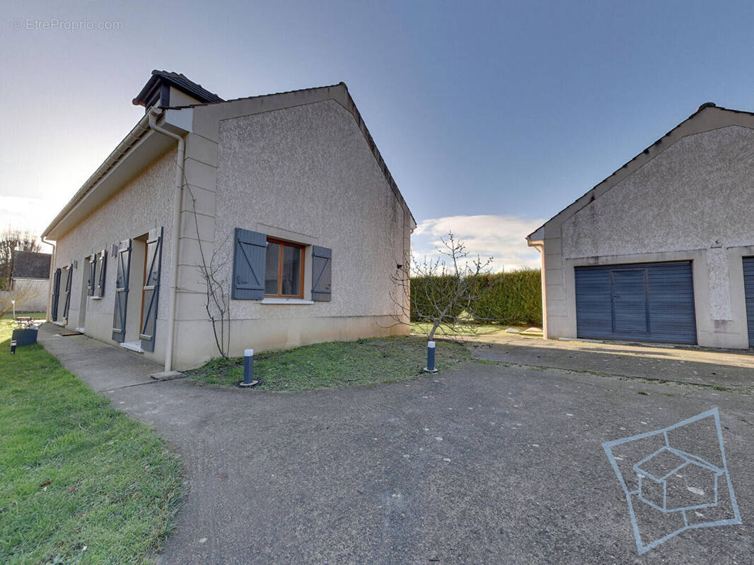 Maison à CHEVREUSE