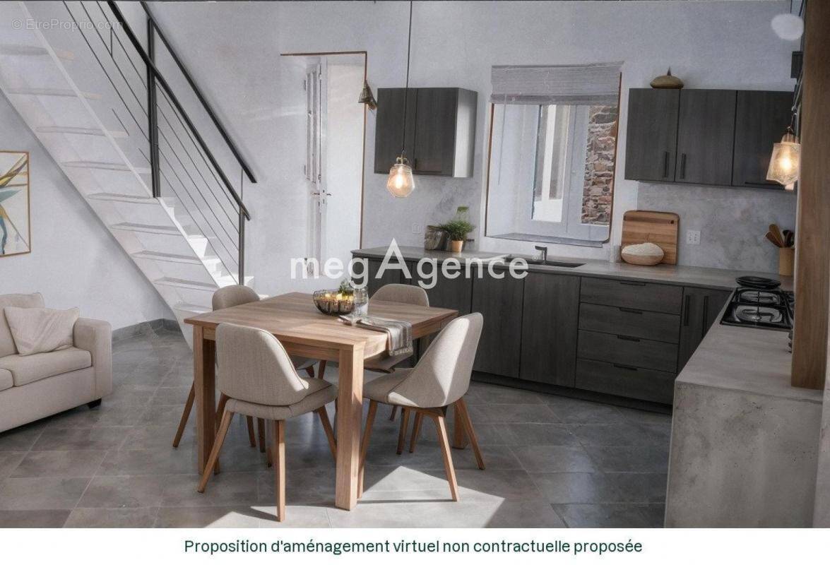 Maison à FONTANNES