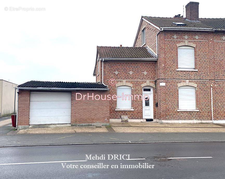 Maison à COURCELLES-LES-LENS