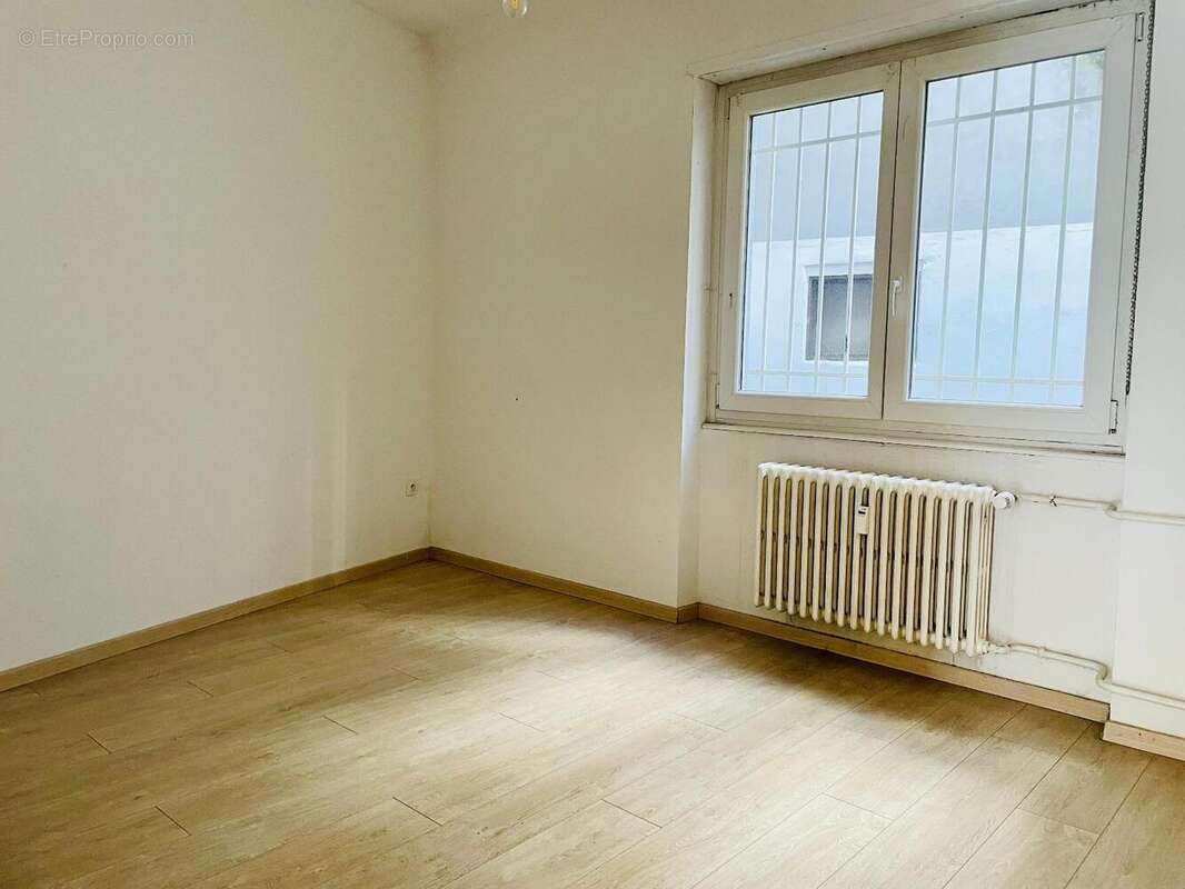   - Appartement à STRASBOURG