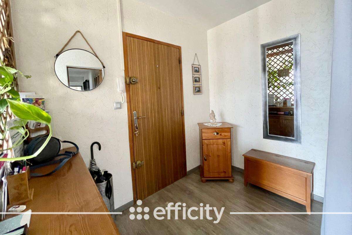 Appartement à VAULX-EN-VELIN