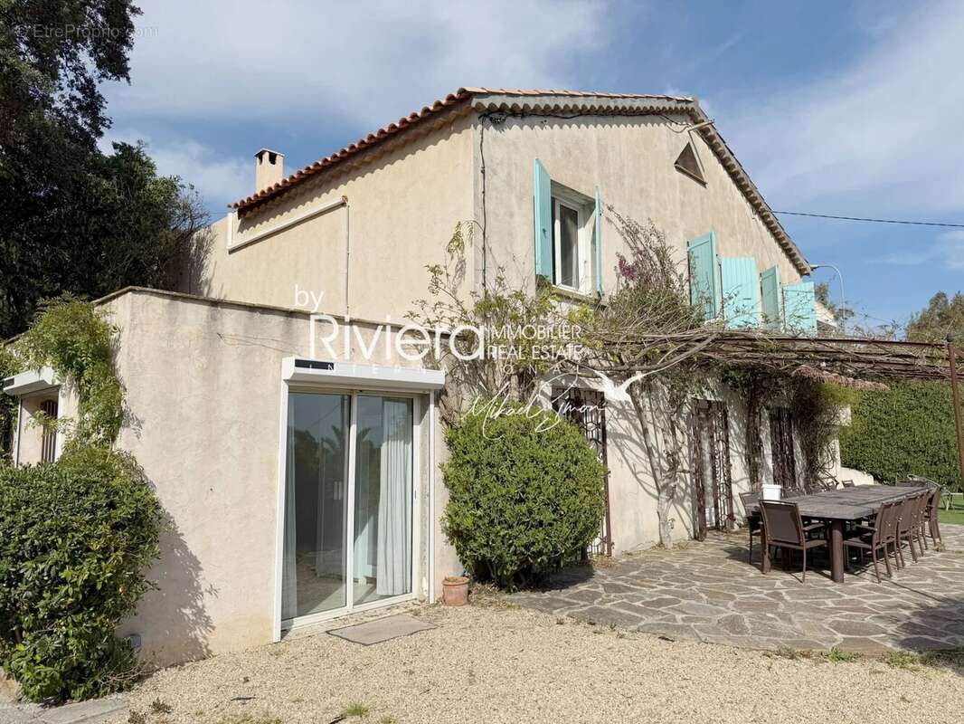 Maison à LA CROIX-VALMER