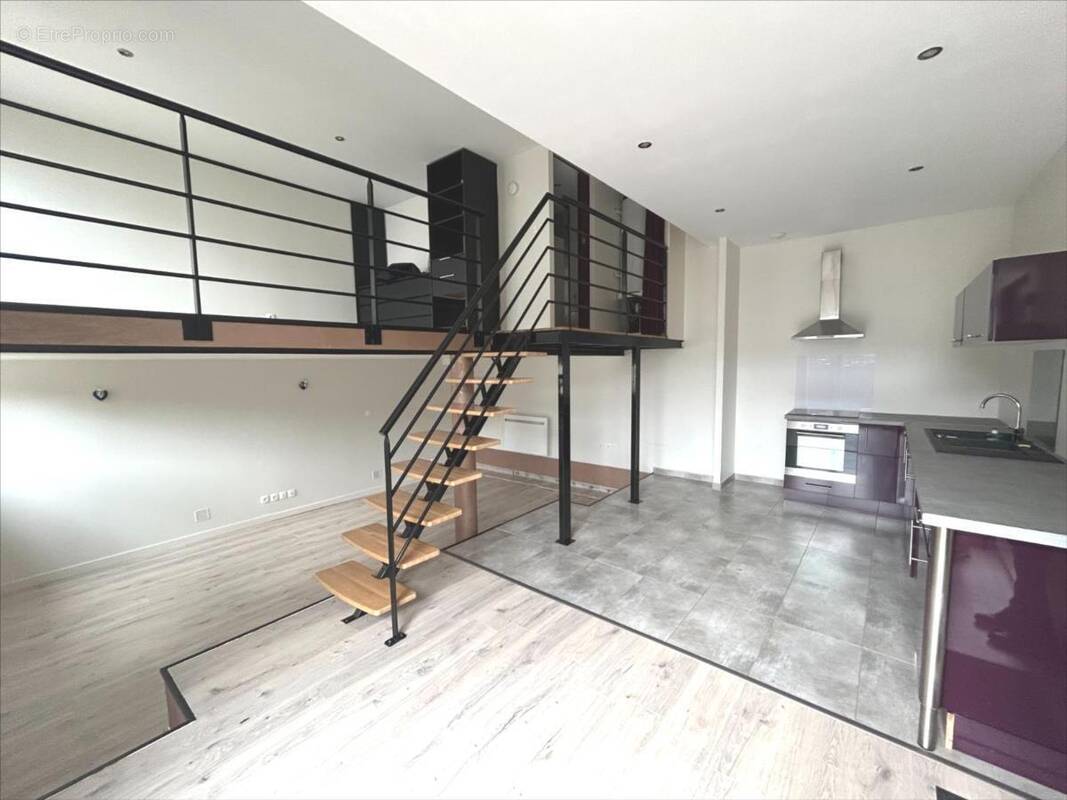 Appartement à CORMONTREUIL