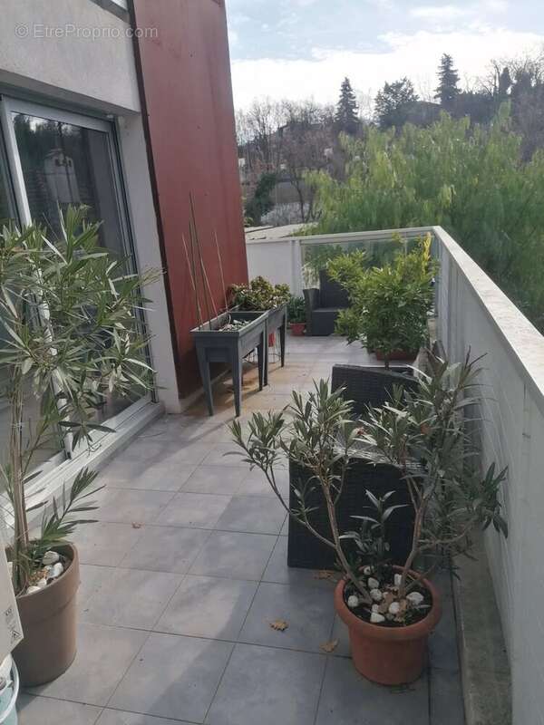 Appartement à VENCE
