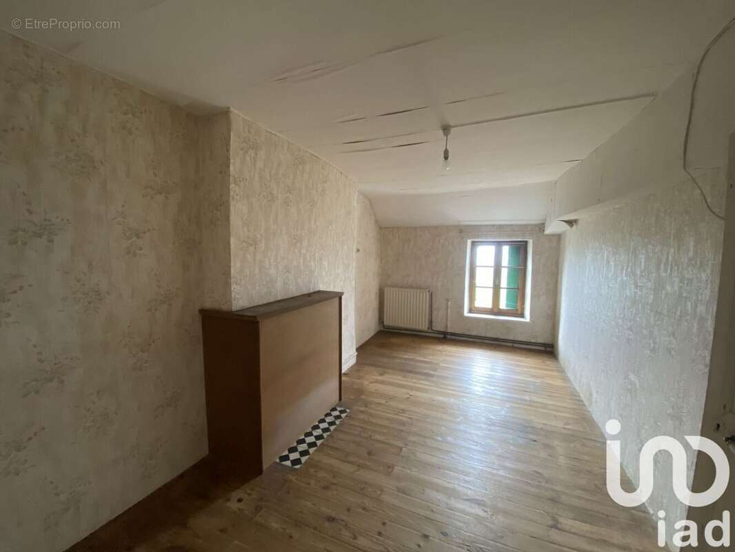 Photo 8 - Maison à MAZEROLLES