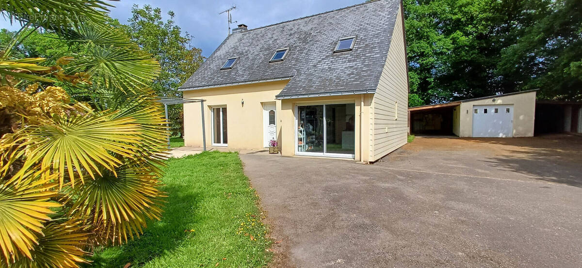 Maison à LA GACILLY