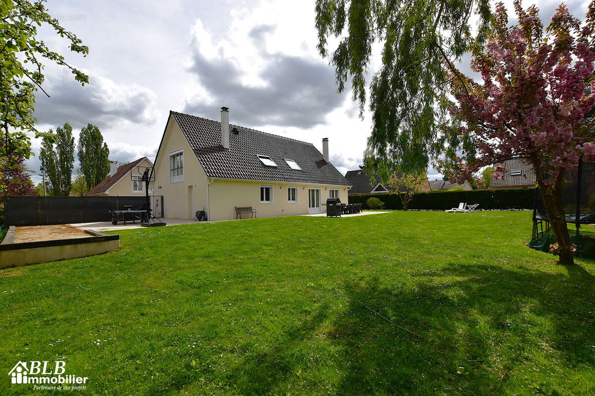 Maison à MAUREPAS