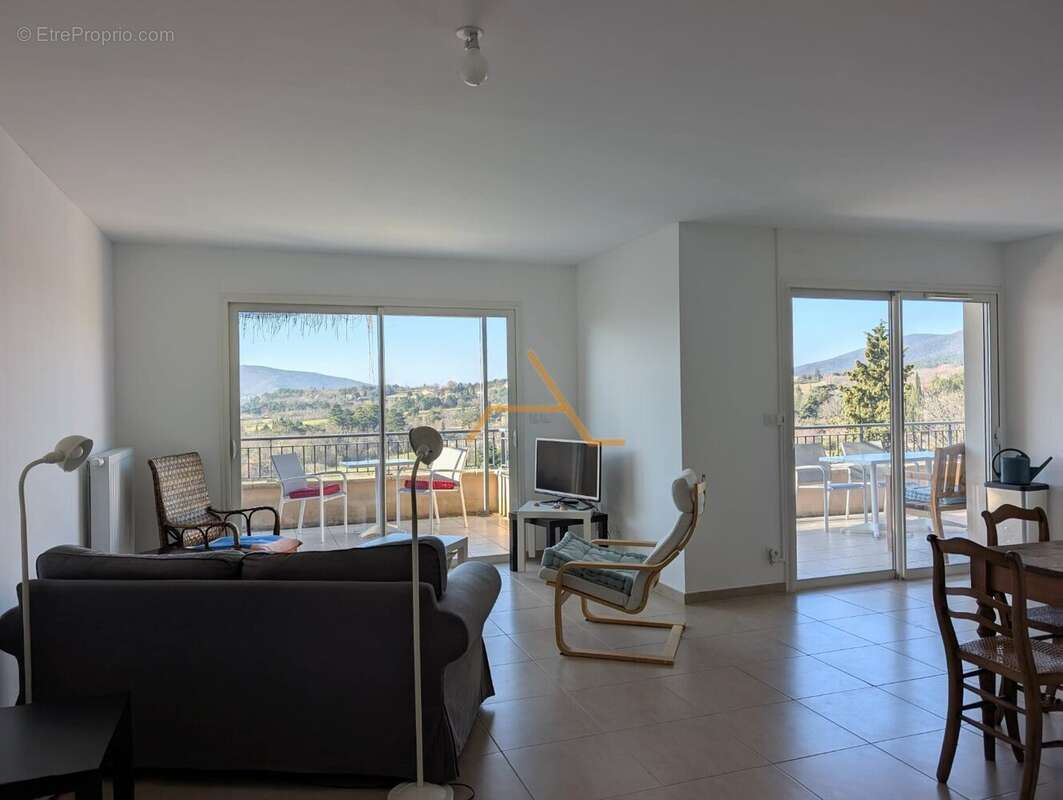 Appartement à DIEULEFIT