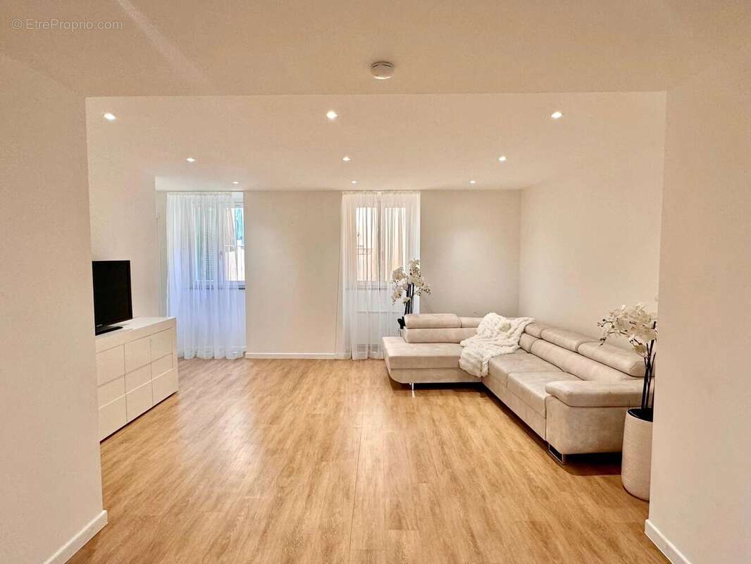 Appartement à CAP-D&#039;AIL