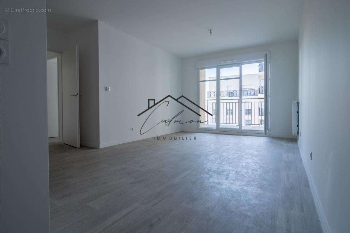 Appartement à LE BLANC-MESNIL