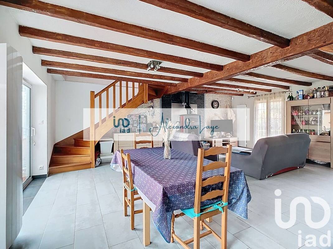 Photo 1 - Maison à SIVRY-COURTRY