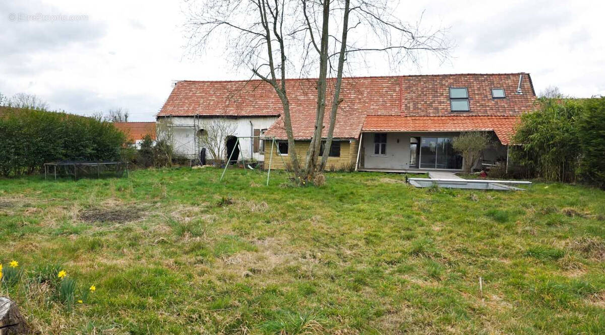 Maison à SORRUS
