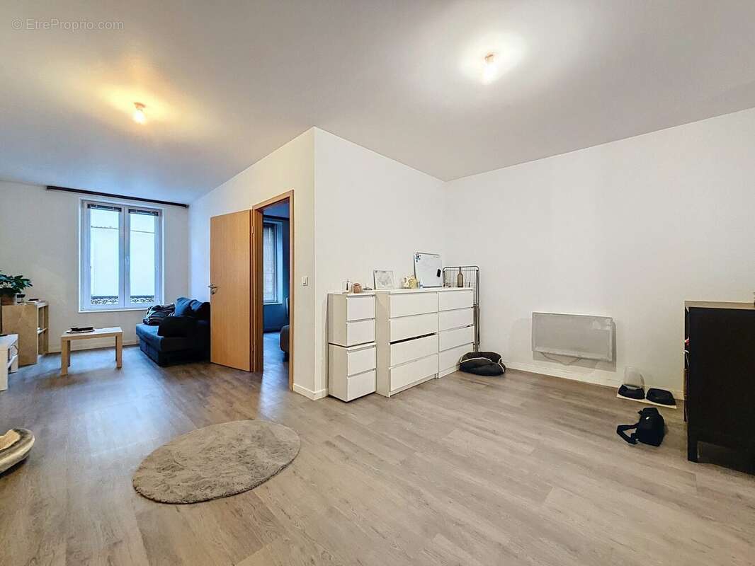 Appartement à ARS-SUR-MOSELLE