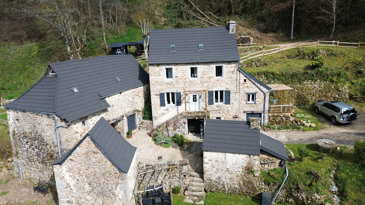Maison à ESPALION