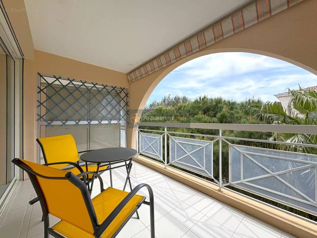 Appartement à FREJUS