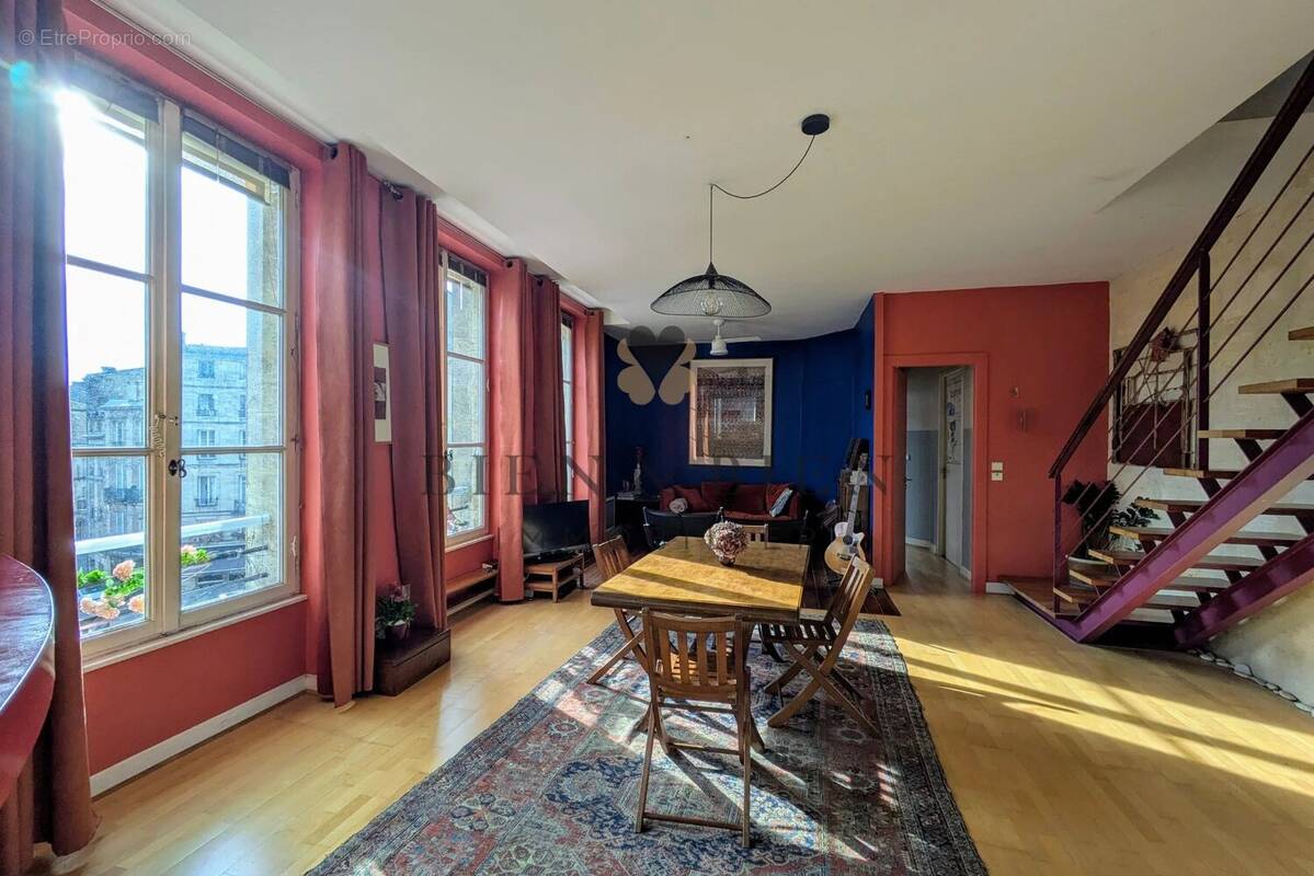 Appartement à BORDEAUX