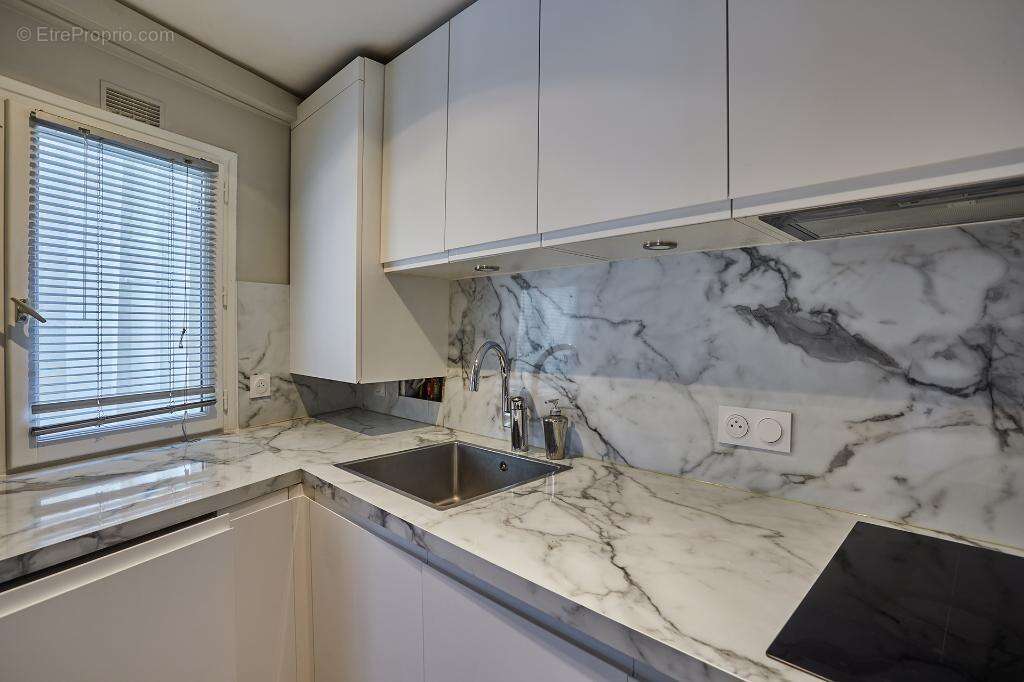 Appartement à PARIS-6E