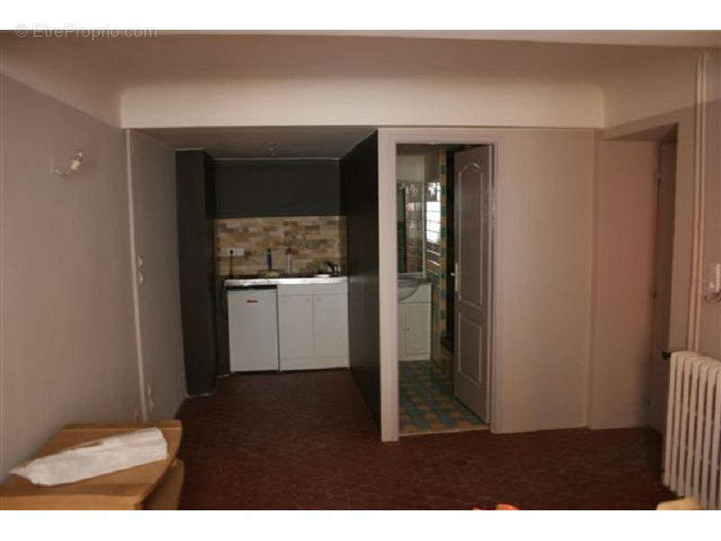 Appartement à VALLAURIS