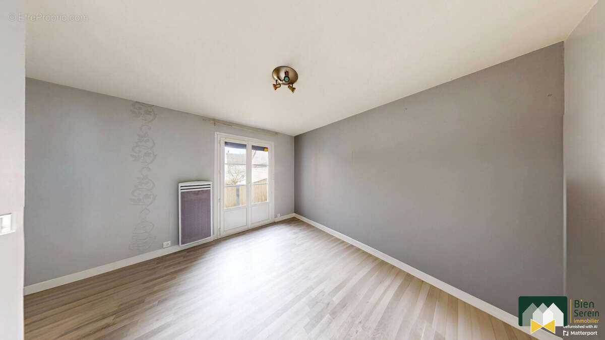 Appartement à CHATEAUNEUF-EN-THYMERAIS