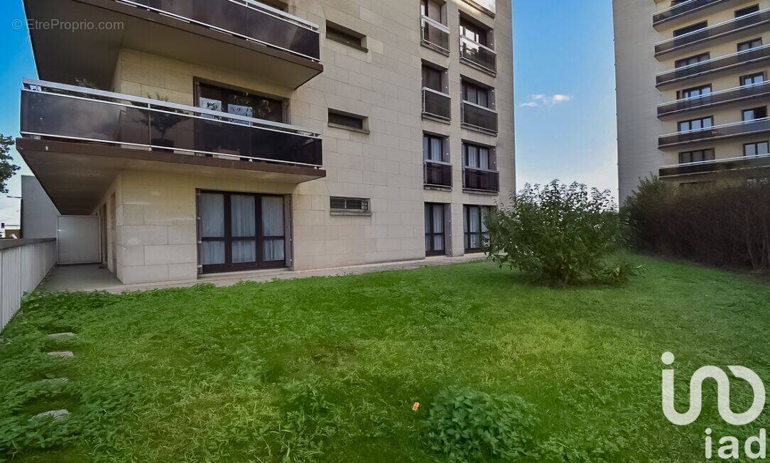 Photo 1 - Appartement à LE BOURGET