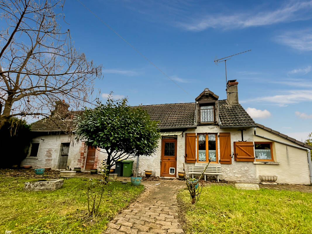 Maison à SAINT-LAURENT-NOUAN