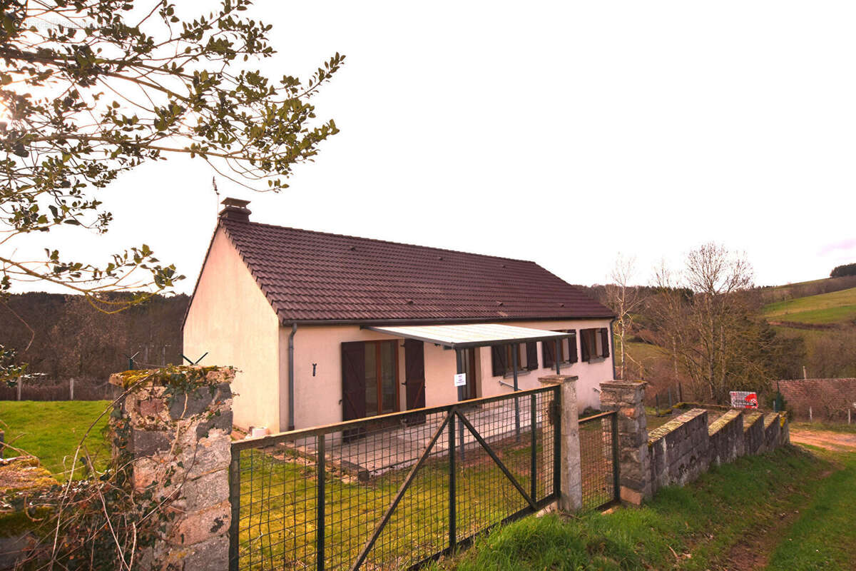 Maison à ARFEUILLES