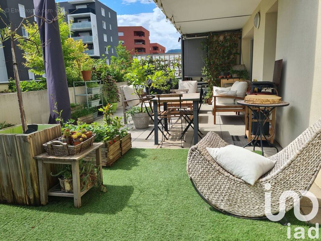 Photo 1 - Appartement à SAINT-MARTIN-D&#039;HERES