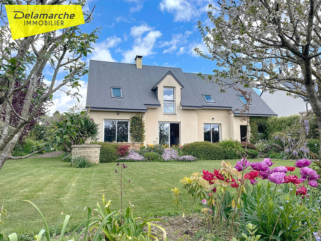 Maison à SAINT-JEAN-LE-THOMAS
