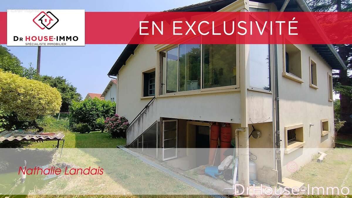 Maison à CREYSSE