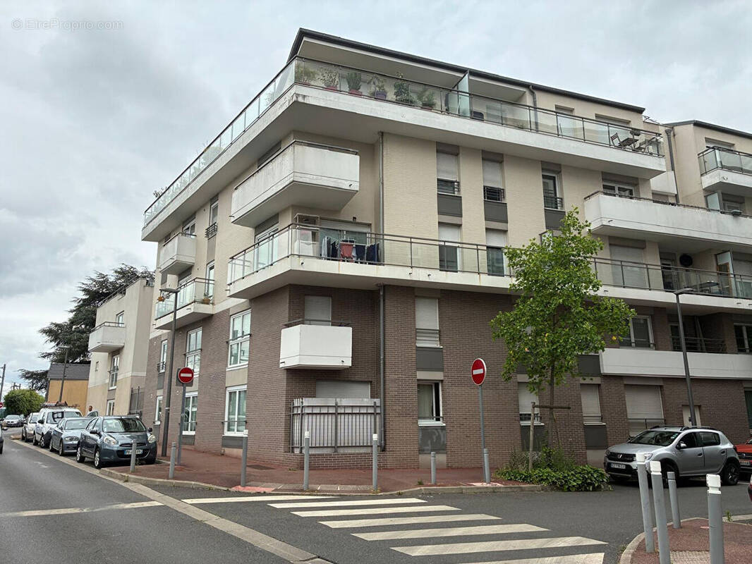 Appartement à ERMONT