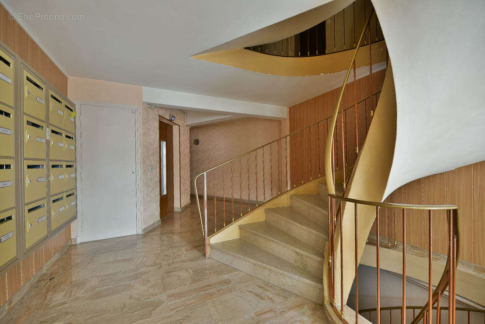 Appartement à SAVIGNY-SUR-ORGE