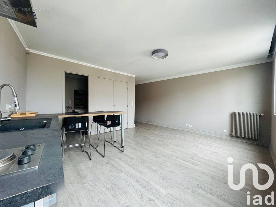 Photo 1 - Appartement à REIMS