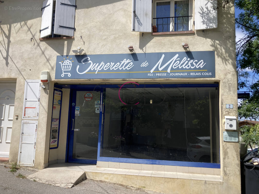 Commerce à CABRIES
