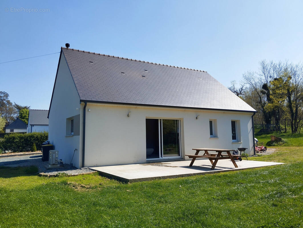 Maison à SEVERAC