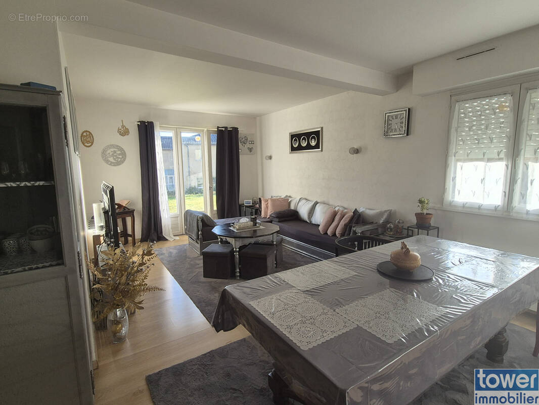 Appartement à VILLEFRANCHE-DE-ROUERGUE
