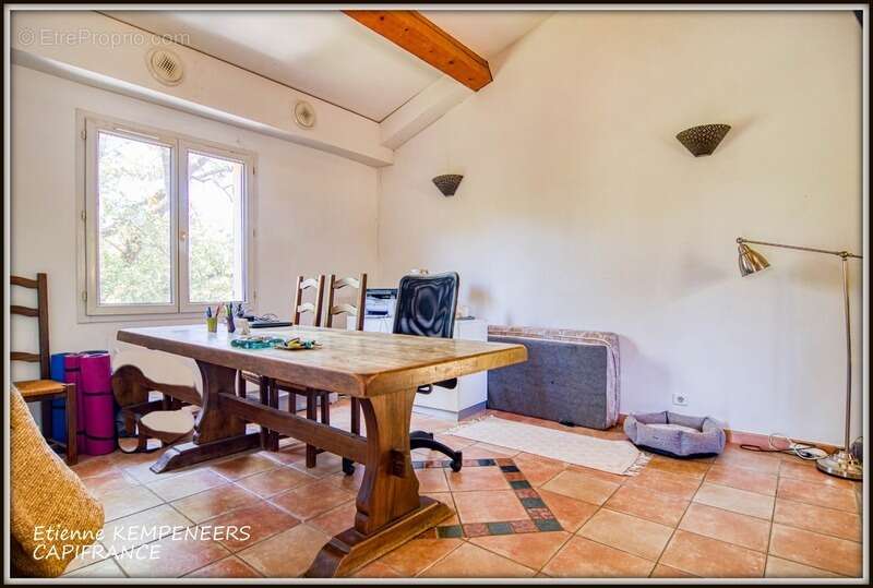 Maison à LORGUES