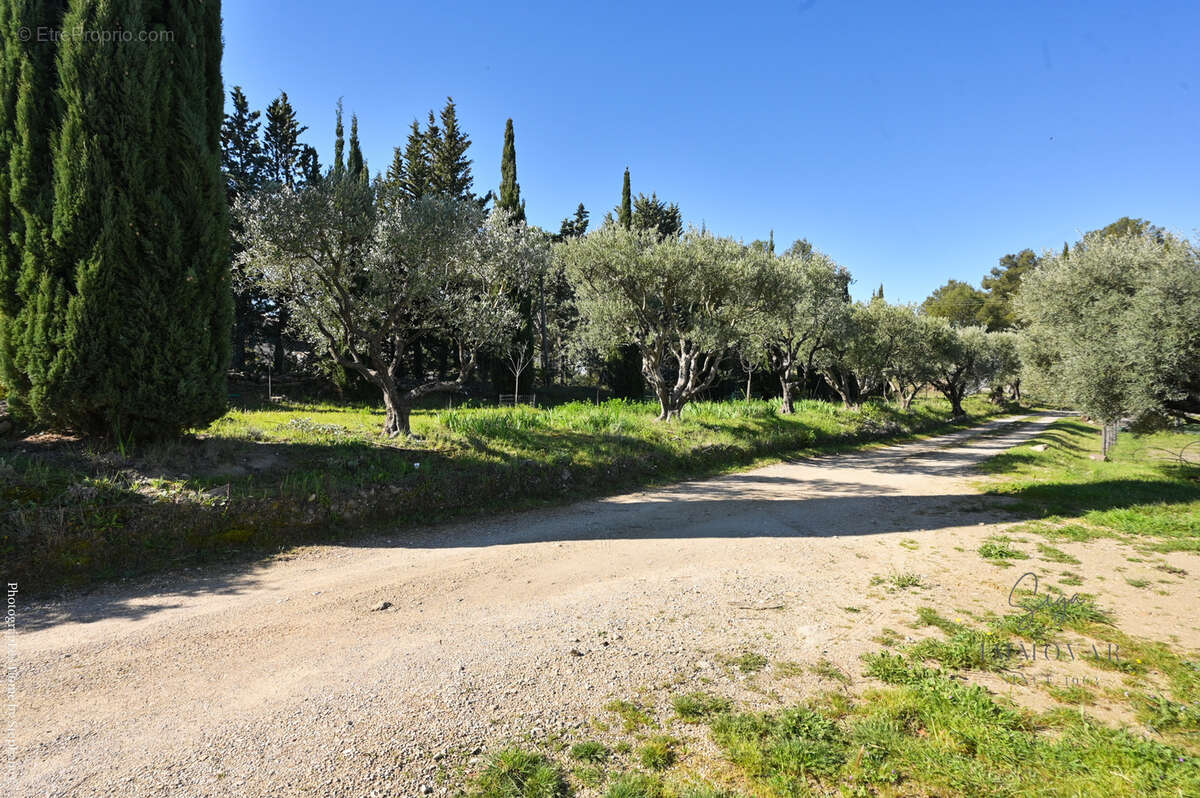 Maison à LE CASTELLET