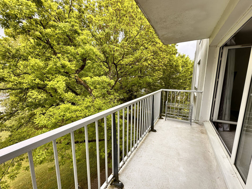 Appartement à VAIRES-SUR-MARNE