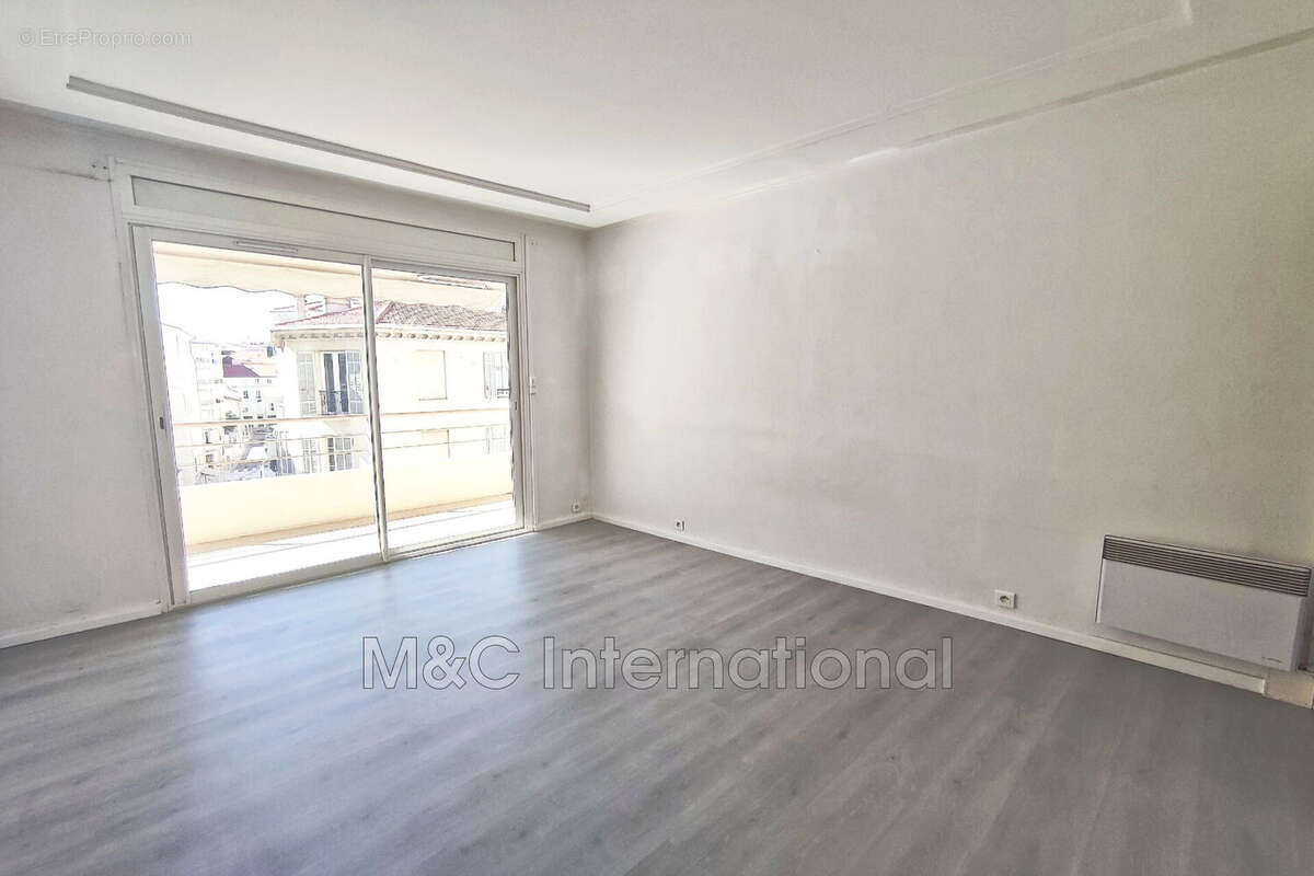 Appartement à CANNES