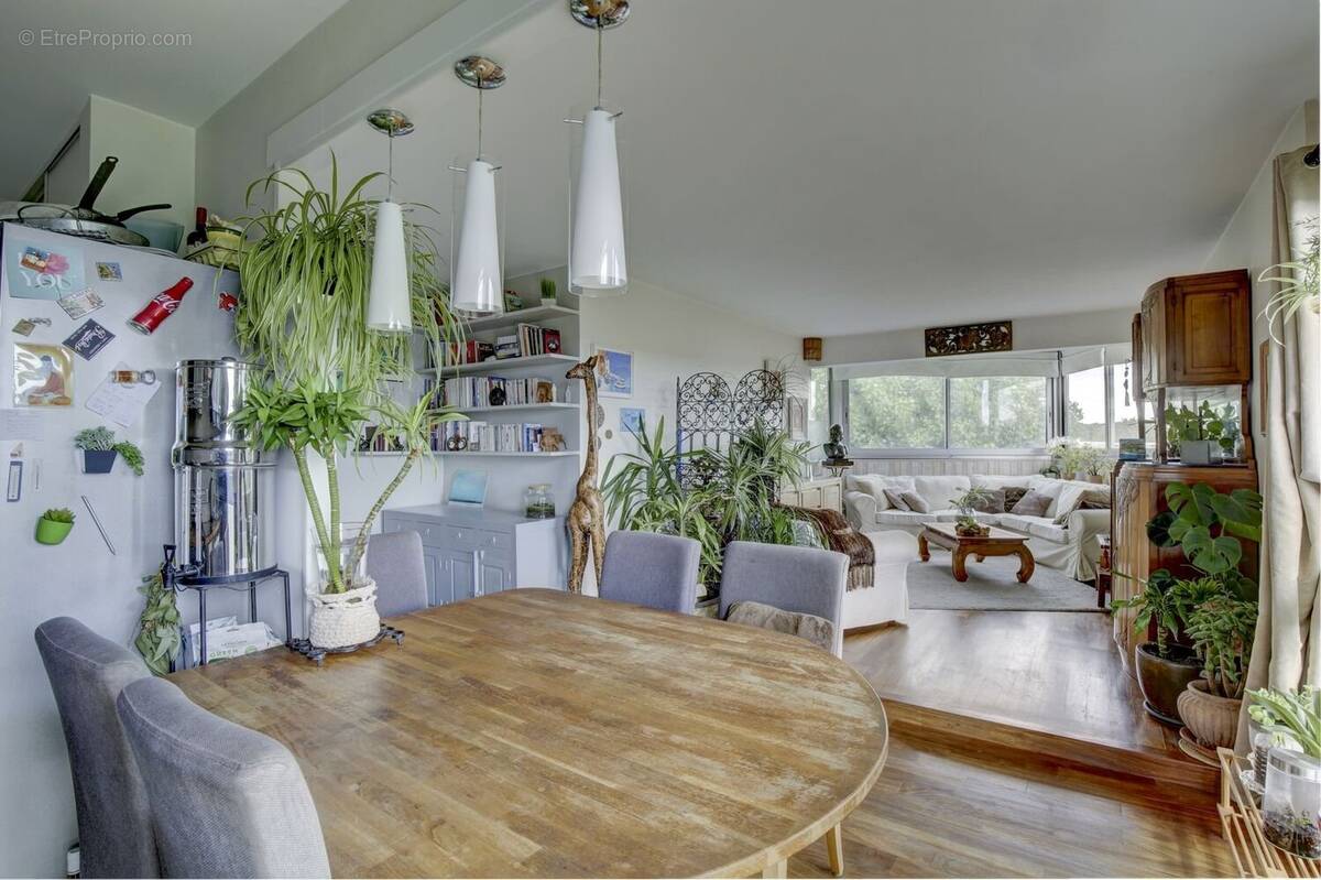 Appartement à LE CHESNAY