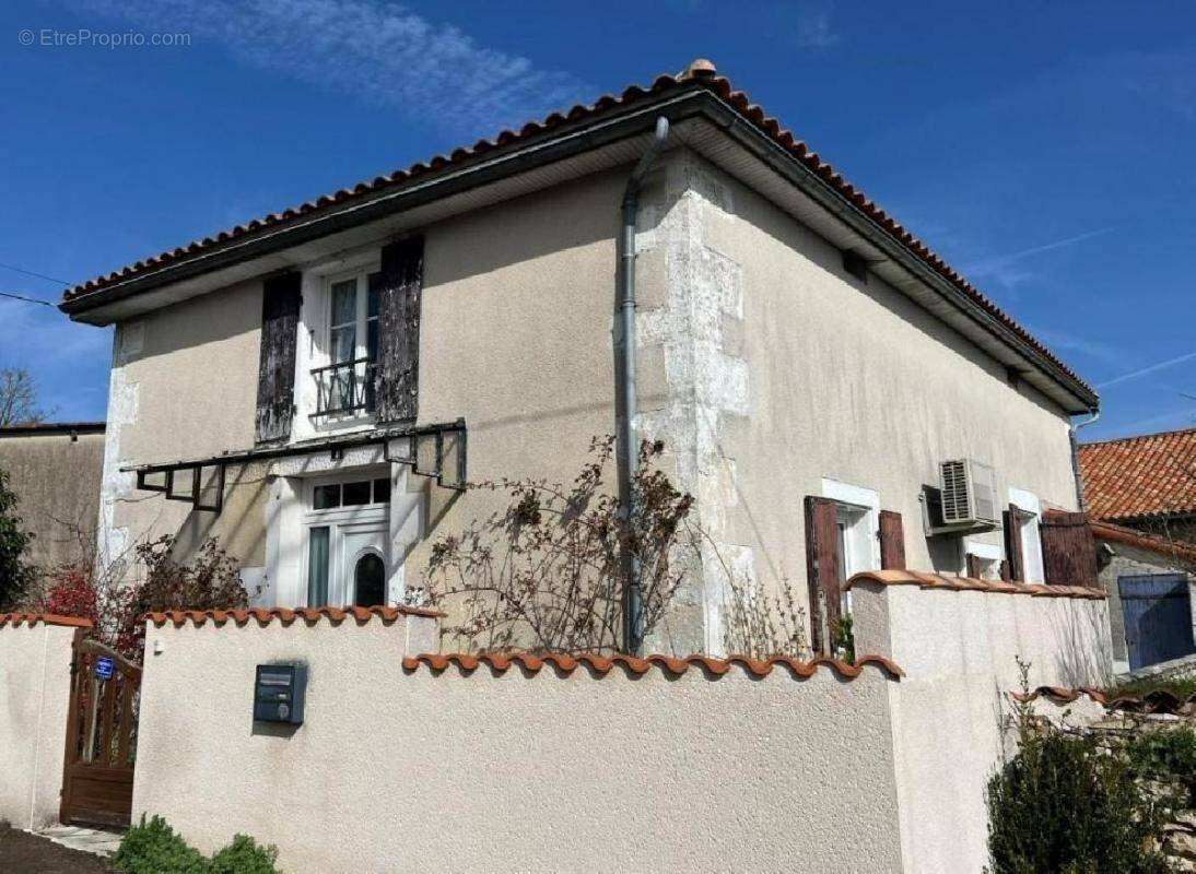 Maison à CIVRAY