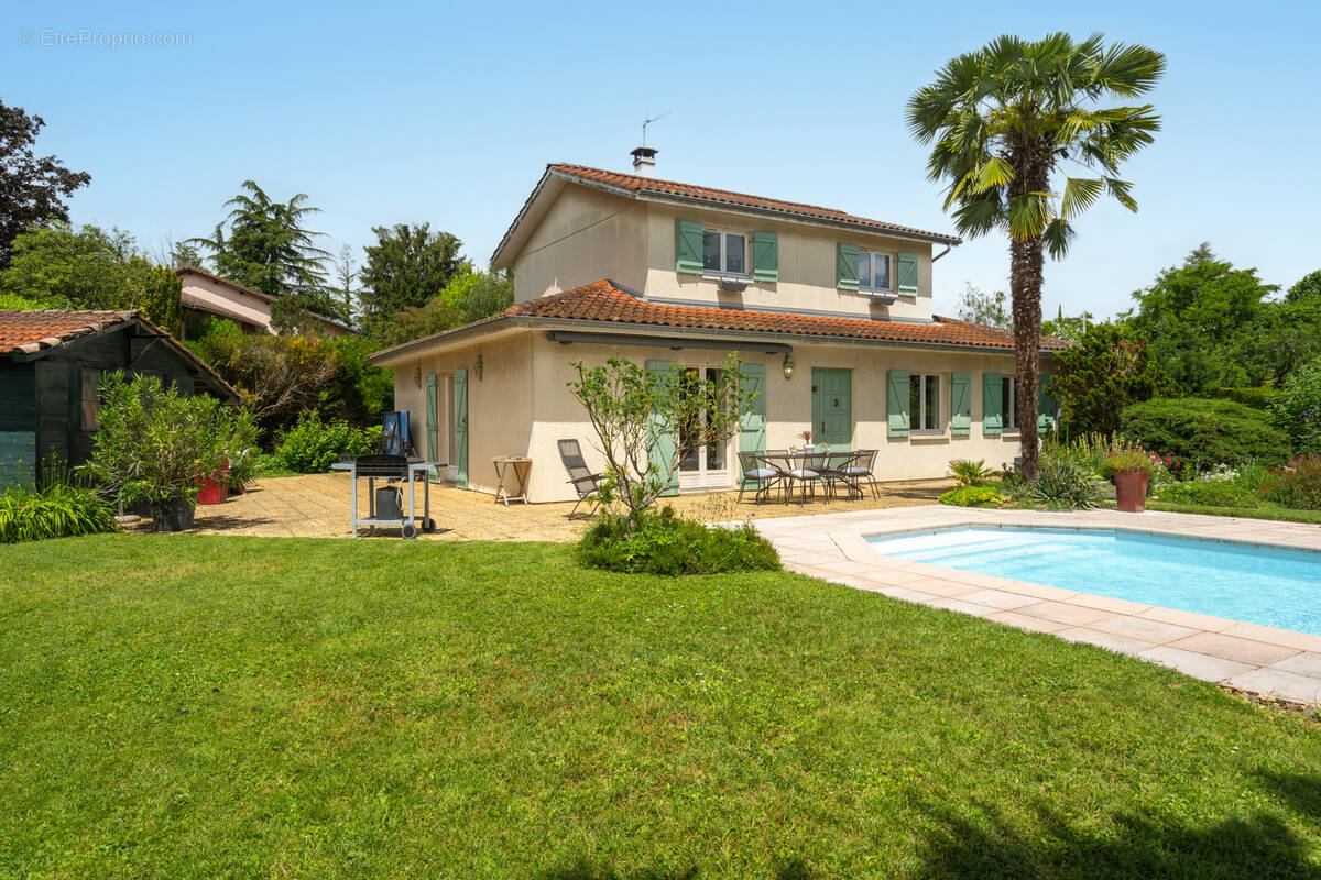 Maison à DARDILLY