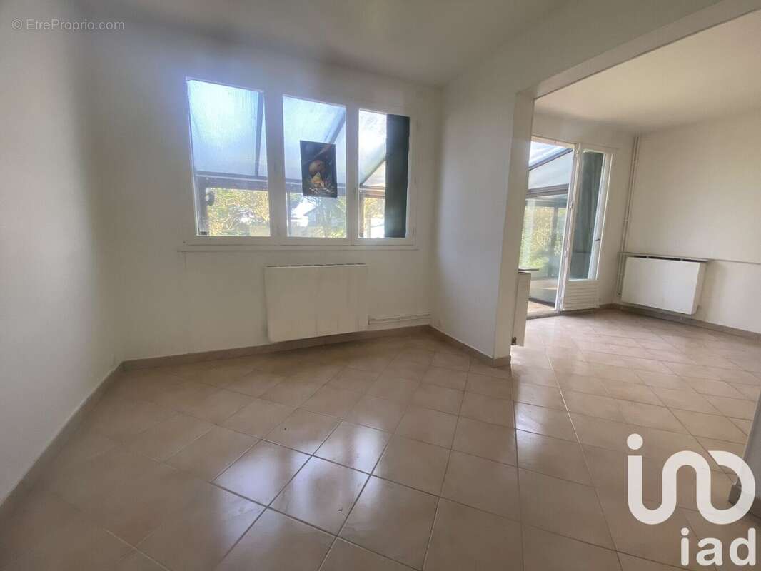Photo 4 - Maison à MORANGIS