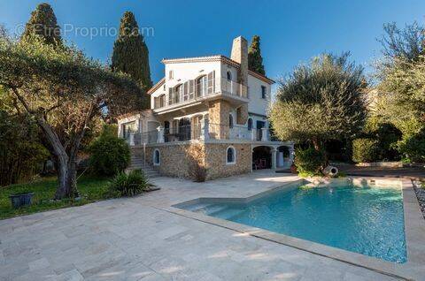 Maison à CANNES