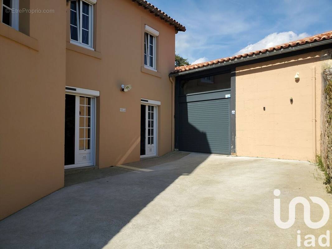 Photo 1 - Maison à LA CHATAIGNERAIE